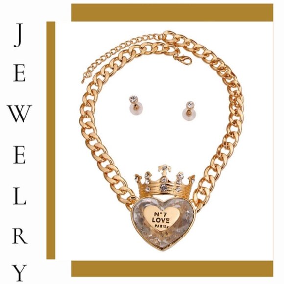Gold Crowned Heart Necklace Set - Picture 1 of 2